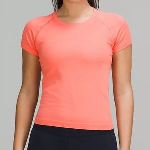 Lululemon Raspberry Cream Swiftly Tech Short Sleeve Shirt Race Length